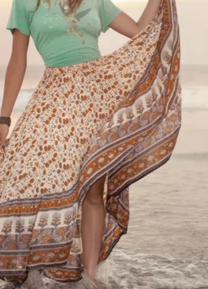 ISO..SPELL ANY CASTAWAY SKIRT